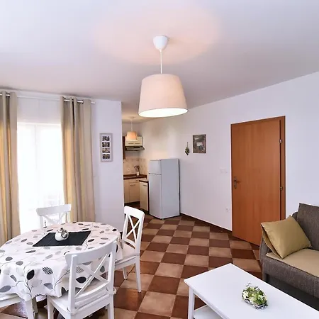 Apartments Luni Baška Exterior foto