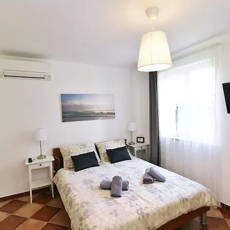 Apartments Luni Baška Exterior foto