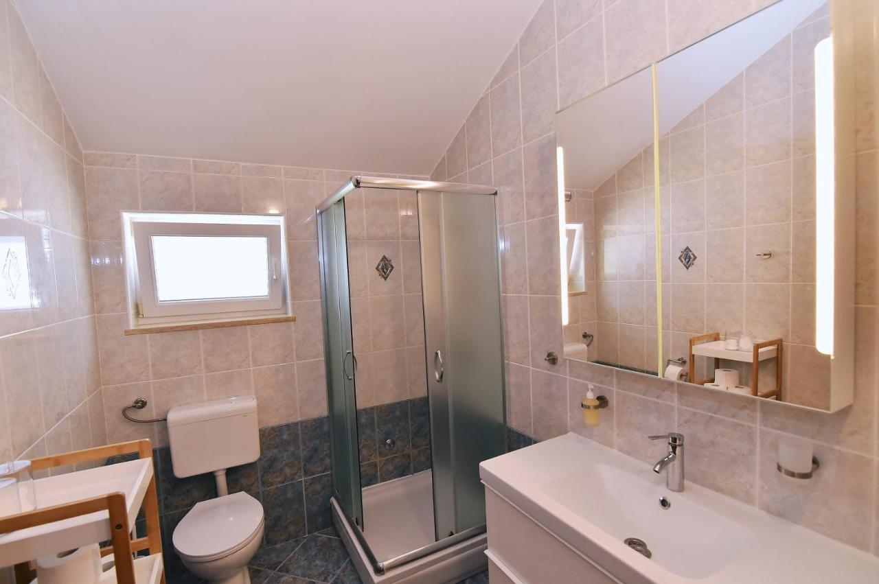 Apartment Luni